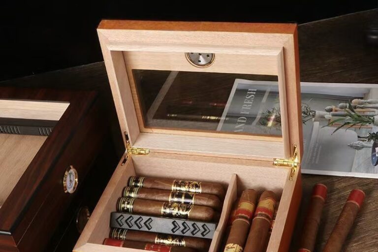 Custom Large Capacity Wooden Cigar Box for Home Storage (5) Custom Convenient Large Capacity Wooden Cigar Box