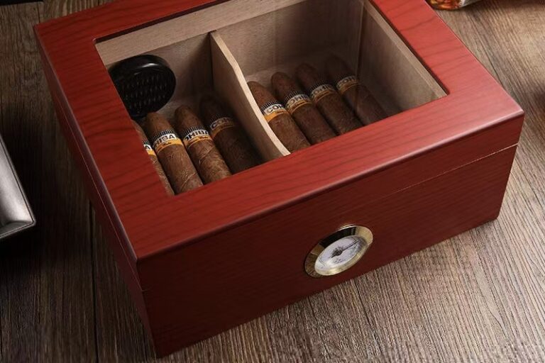 Custom Large Capacity Wooden Cigar Box for Premium Cigars (4) Custom Premium Large Capacity Wooden Cigar Box