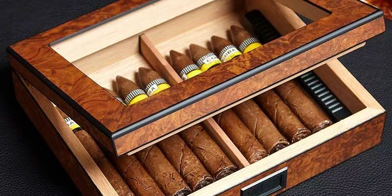 Custom High-End Luxury Wooden Cigar Box