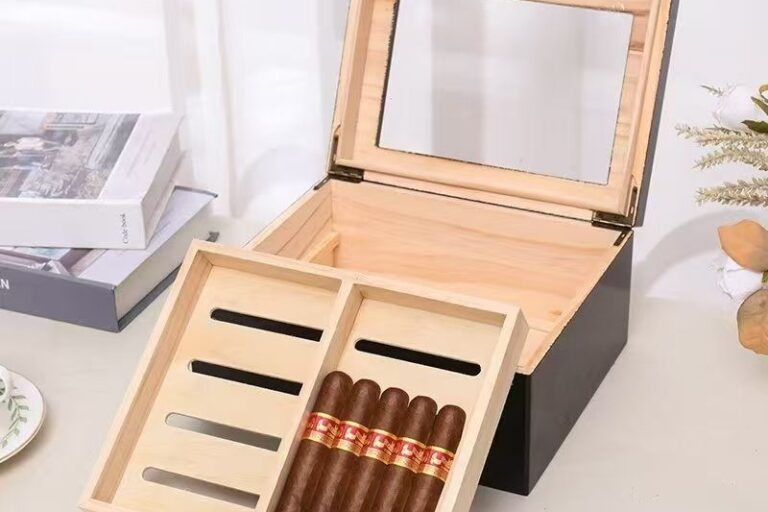 Custom Sealed Wooden Cigar Box for Large Capacity Storage (1) Custom Solid Wood Large Capacity Cigar Humidor Box