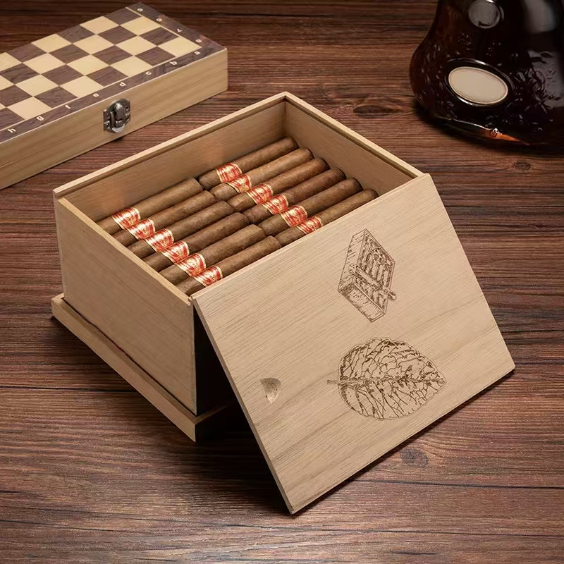 Custom Large Capacity Wooden Cigar Box