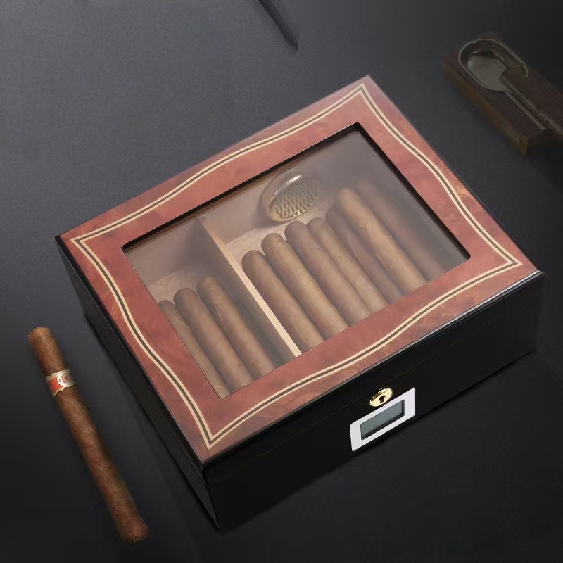 Custom High-Quality Wooden Cigar Box for Storage