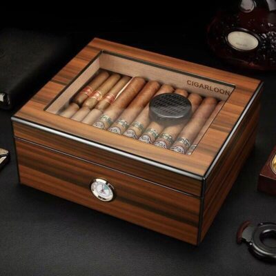 Custom Luxury Vintage Wooden Cigar Box