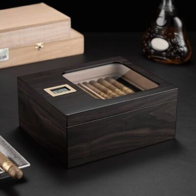 Custom Large Capacity Wooden Cigar Box with Clear Window