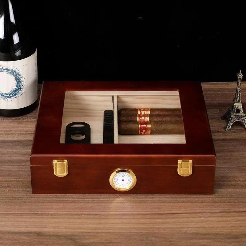Custom Wooden Cigar Gift Box with Elegant Design