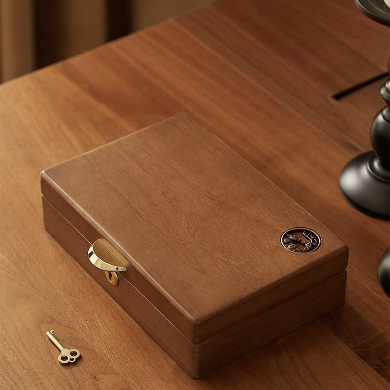 Custom Elegant Wooden Jewelry Storage Gift Box