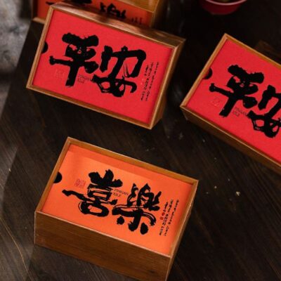 Custom Luxury Wooden Gift Box for Weddings and Holidays