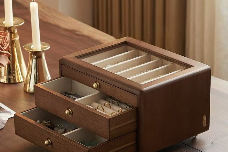 Elegant High-End Solid Wood Jewelry Box for Accessories (4) Premium Solid Wood Jewelry Storage Box Organizer