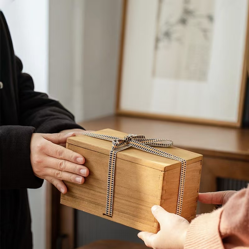 Exquisite Vintage Wooden Gift Box with Elegant Design