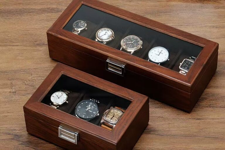 Minimalist Vintage Wooden Watch Box for Elegant Storage (7) Custom Vintage Wooden Watch Box for Home Display