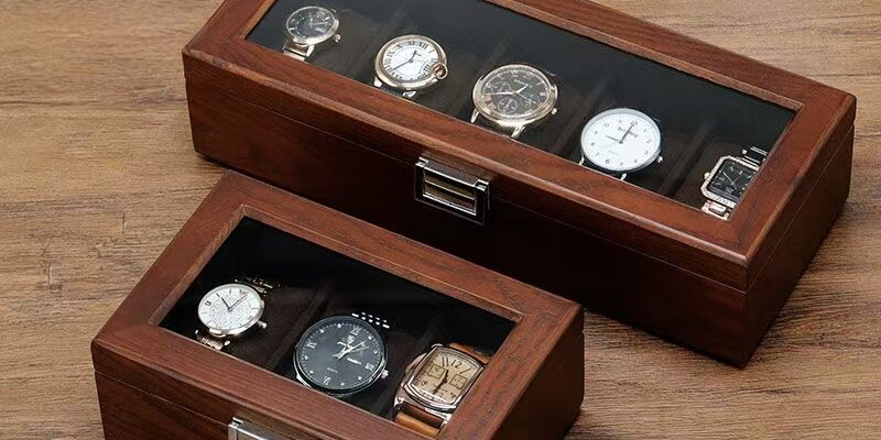 Custom Vintage Wooden Watch Box for Home Display