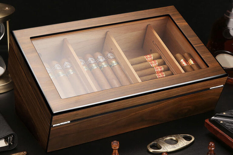 Classic Wooden Cigar Boxes with Large Capacity for Bulk Orders (6) High-Quality Classic Large Wooden Cigar Boxes