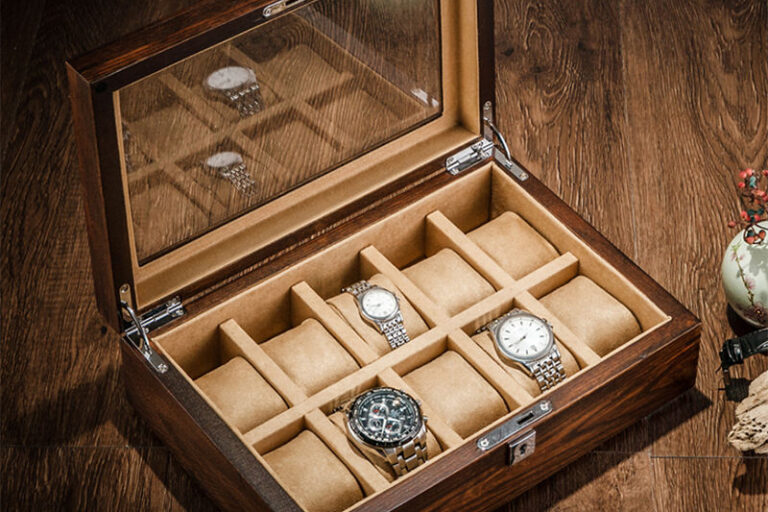 High-Quality Elegant Wooden Watch Boxes with Custom Design