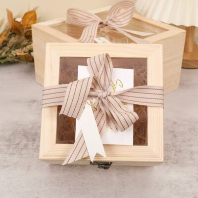 Luxury Flip-Lid Wooden Gift Boxes for Birthday and Graduation Gifts