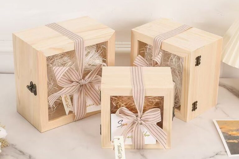 Luxury Flip-Lid Wooden Gift Boxes for Birthday and Graduation Gifts