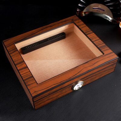 Modern Large Capacity Wooden Cigar Boxes with Seal Design