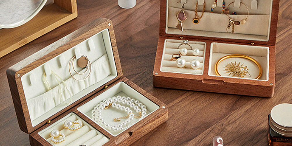 Portable Travel Small Wooden Jewelry Boxes for Storage